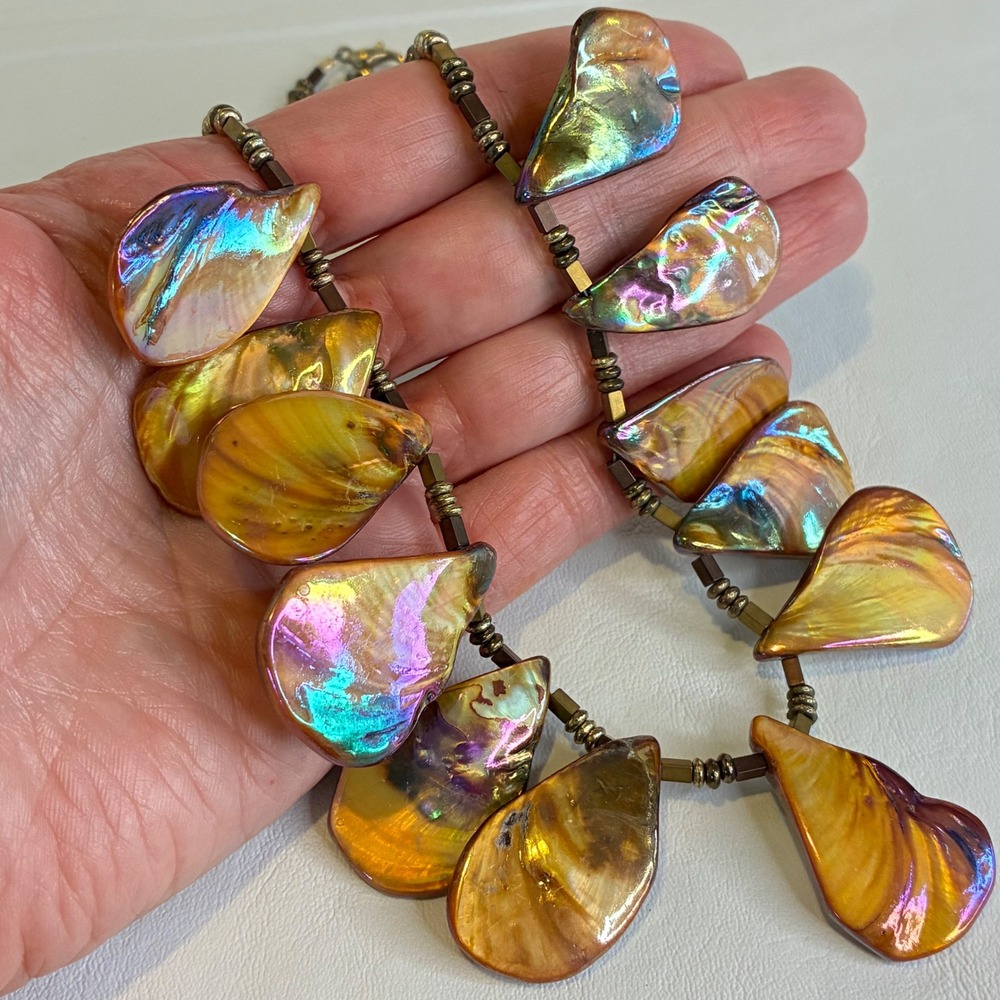 Vintage Mother of Pearl Necklace Shell Statement Artisan Iridescent Golden Bead - Picture 3 of 15